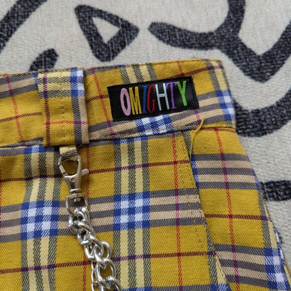 OMighty Clueless Yellow Plaid Mini Skirt Medium with Chain - Picture 6 of 9